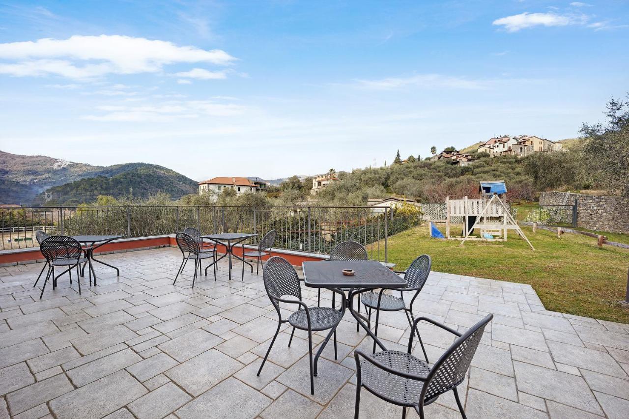 Messalina Agriturismo La Scuderia Molino Nuovo  Bagian luar foto