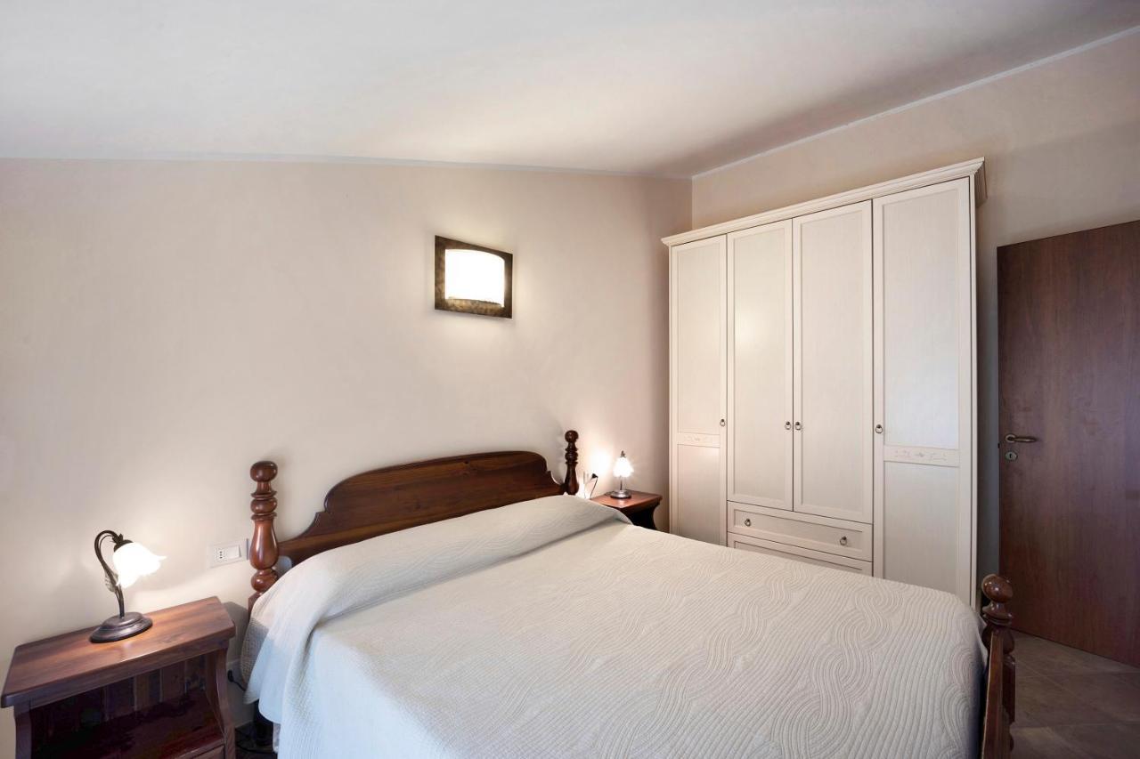 Messalina Agriturismo La Scuderia Molino Nuovo  Bagian luar foto